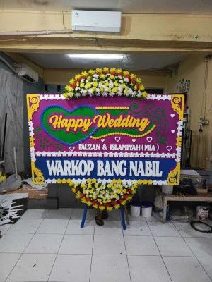 Papan Bunga di Larangan Selatan